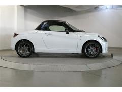 ��ƻ�Υ����ʥ�󥰤�Ӥ줿ϩ�̤Ǥ⡢���ꤷ����꿴�Ϥ�¸����륵���ڥ󥷥��Ǥ������ԡ��ɤνФ������ˤ����ա� 5