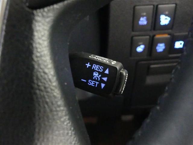 ヴェルファイアハイブリッド V Lエディション 革シート 4WD フルセグ メモリーナビ DVD再生 後席モニター バックカメラ 衝突被害軽減システム ETC 両側電動スライド LEDヘッドランプ 乗車定員7人 3列シート ワンオーナー(29枚目)