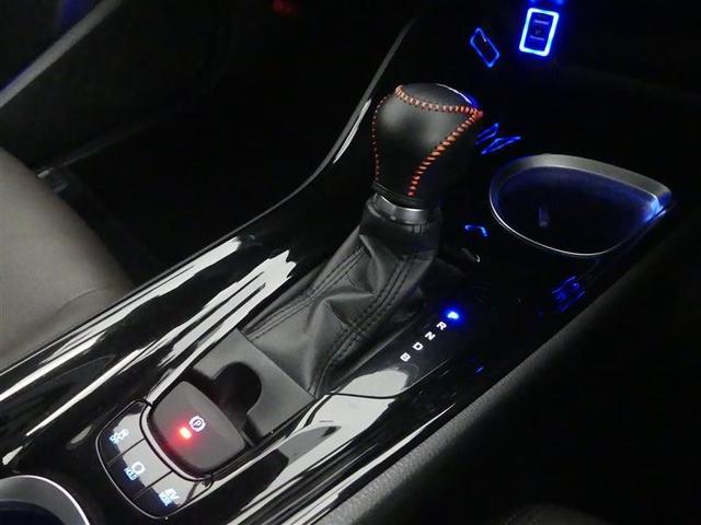 静粛性に優れた快適空間と静かな走りを実現。さらにＥＶモードではモーターのみでの走行でエンジン音や振動を感じさせない走りが楽しめます。