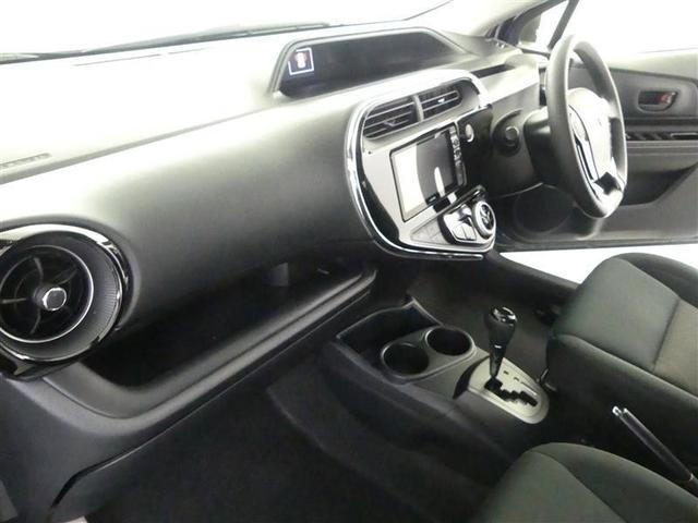 アクア Ｓスタイルブラック　フルセグ　メモリーナビ　ＤＶＤ再生　バックカメラ　衝突被害軽減システム　ＥＴＣ　ＬＥＤヘッドランプ　ワンオーナー　フルエアロ（15枚目）