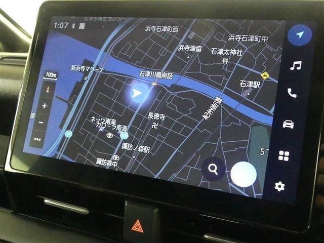 ノア ハイブリッドＧ　フルセグ　メモリーナビ　ＤＶＤ再生　バックカメラ　衝突被害軽減システム　ＥＴＣ　両側電動スライド　ＬＥＤヘッドランプ　乗車定員８人　３列シート（6枚目）