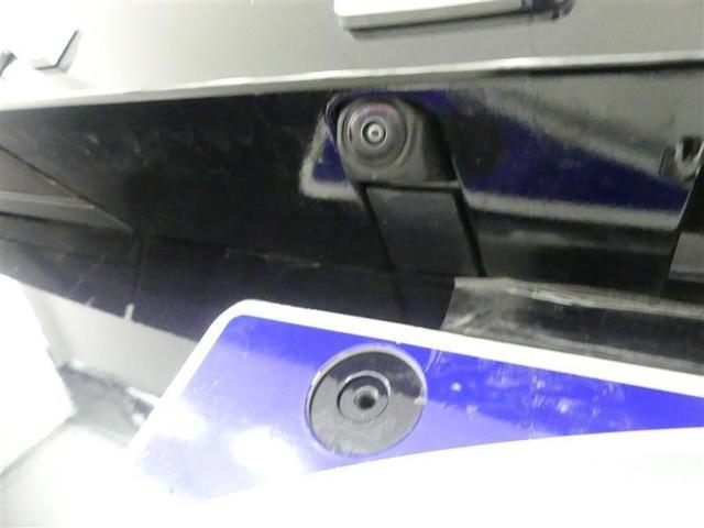 ノア ハイブリッドＧ　フルセグ　メモリーナビ　ＤＶＤ再生　バックカメラ　衝突被害軽減システム　ＥＴＣ　両側電動スライド　ＬＥＤヘッドランプ　乗車定員８人　３列シート（8枚目）