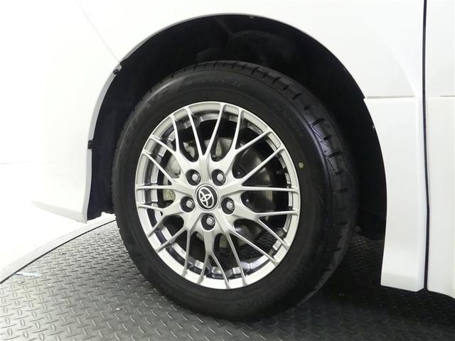 ノア ハイブリッドＳｉ　ダブルバイビーＩＩＩ　フルセグ　メモリーナビ　ＤＶＤ再生　後席モニター　バックカメラ　衝突被害軽減システム　ＥＴＣ　両側電動スライド　ＬＥＤヘッドランプ　乗車定員７人　３列シート　ワンオーナー　フルエアロ（17枚目）