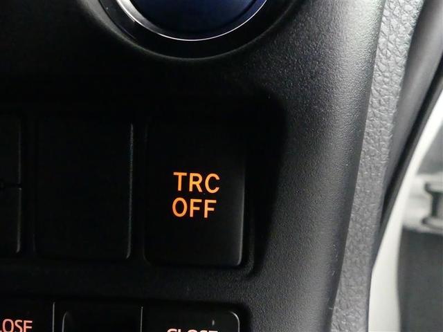 ノア ハイブリッドＳｉ　ダブルバイビーＩＩＩ　フルセグ　メモリーナビ　ＤＶＤ再生　後席モニター　バックカメラ　衝突被害軽減システム　ＥＴＣ　両側電動スライド　ＬＥＤヘッドランプ　乗車定員７人　３列シート　ワンオーナー　フルエアロ（26枚目）