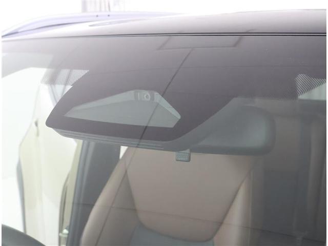 ヤリスクロス ハイブリッドＺ　アドベンチャー　フルセグ　メモリーナビ　バックカメラ　衝突被害軽減システム　ＥＴＣ　ＬＥＤヘッドランプ　ワンオーナー（9枚目）