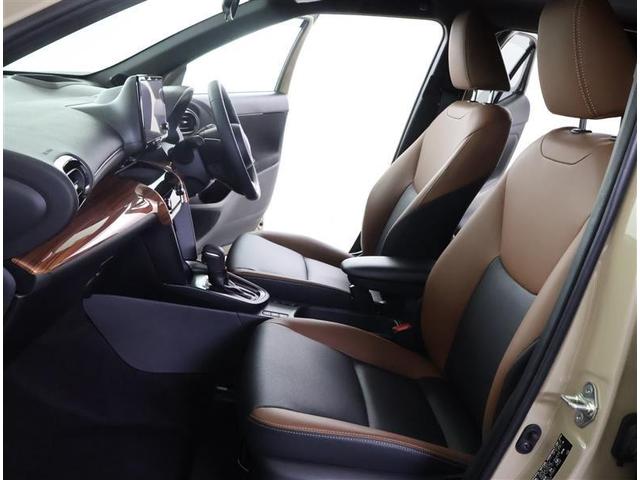 ヤリスクロス ハイブリッドＺ　アドベンチャー　フルセグ　メモリーナビ　バックカメラ　衝突被害軽減システム　ＥＴＣ　ＬＥＤヘッドランプ　ワンオーナー（11枚目）