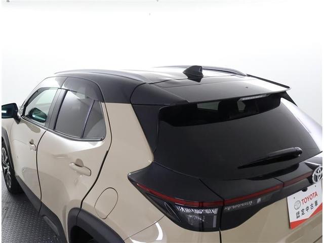 ヤリスクロス ハイブリッドＺ　アドベンチャー　フルセグ　メモリーナビ　バックカメラ　衝突被害軽減システム　ＥＴＣ　ＬＥＤヘッドランプ　ワンオーナー（32枚目）