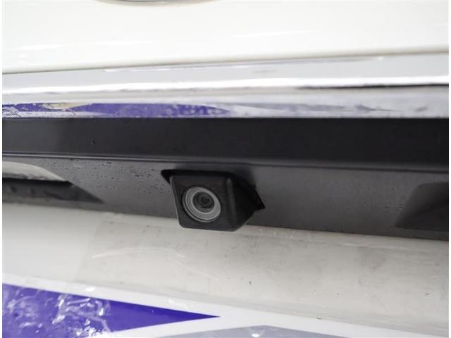 クラウンハイブリッド ロイヤルサルーン　フルセグ　メモリーナビ　ＤＶＤ再生　バックカメラ　ＥＴＣ　ＨＩＤヘッドライト（8枚目）