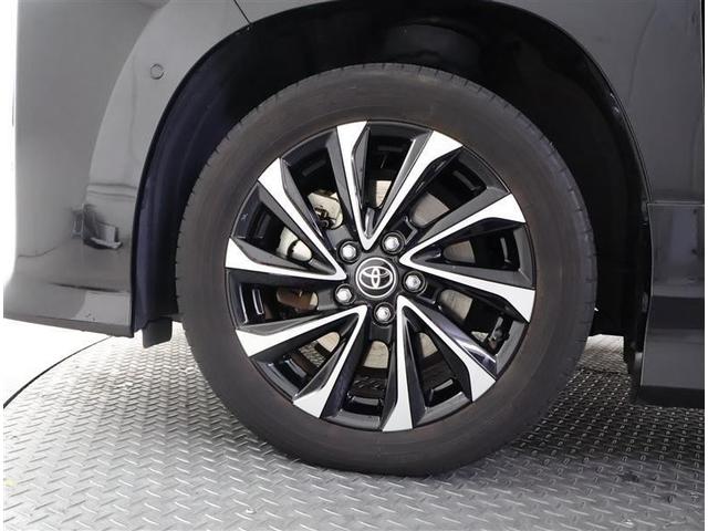 ノア ハイブリッドＳ－Ｚ　フルセグ　メモリーナビ　ＤＶＤ再生　後席モニター　バックカメラ　衝突被害軽減システム　ＥＴＣ　両側電動スライド　ＬＥＤヘッドランプ　乗車定員７人　３列シート　ワンオーナー（17枚目）