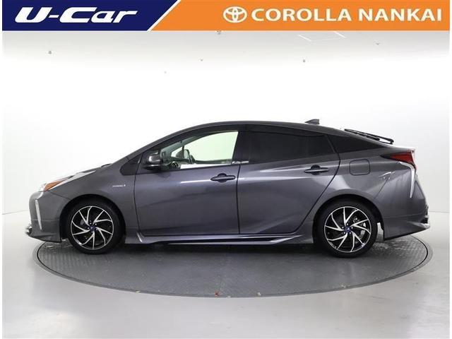 プリウス Ｓツーリングセレクション　フルセグ　メモリーナビ　ＤＶＤ再生　バックカメラ　衝突被害軽減システム　ＥＴＣ　ＬＥＤヘッドランプ　フルエアロ（2枚目）