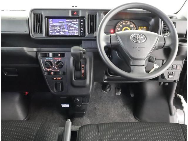 �f�U�C�����Ƌ@�\����ǋ������C���e���A�B