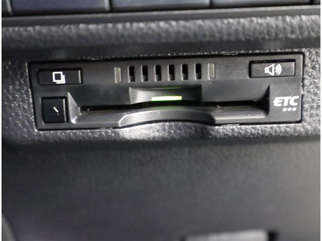 ���������X���[�X�ɒʉ߂ł���d�s�b�t���B