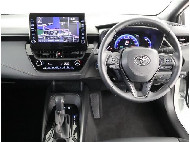 �X�^�C���b�V���ȃf�U�C���̃C���p�l�B�e����X�C�b�`�͎g���₷���ʒu�ɔz�u����Ă܂��B