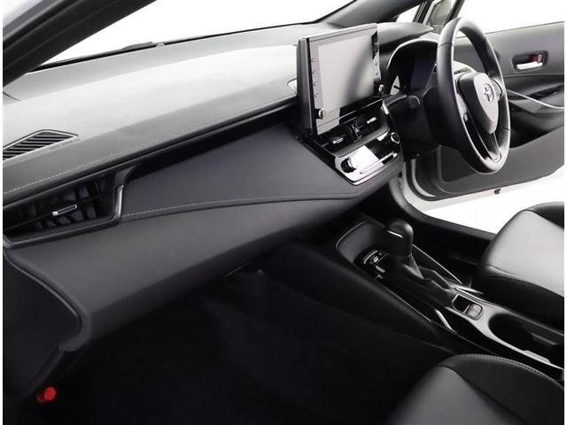 ���ʂ��̂悢��������Ƃ������E�ŁA�N�ł��^�]���₷���ł��B�^�]�̂��₷���͔��ɂ����ɂ��q����܂����