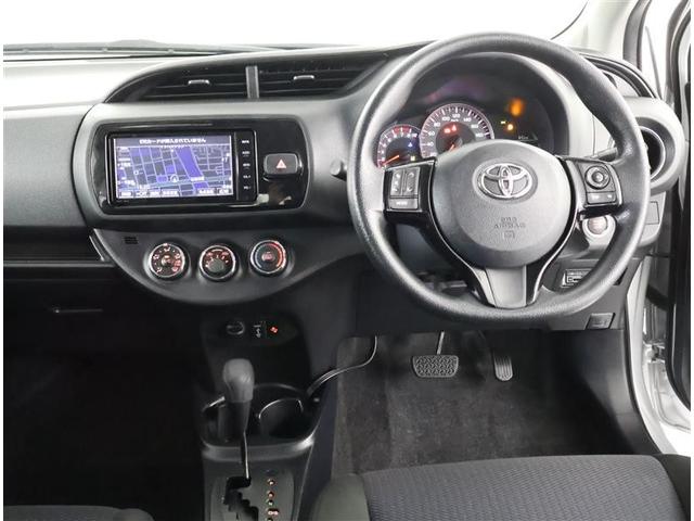 �X�^�C���b�V���ȃf�U�C���̃C���p�l�B�e����X�C�b�`�͎g���₷���ʒu�ɔz�u����Ă܂��B