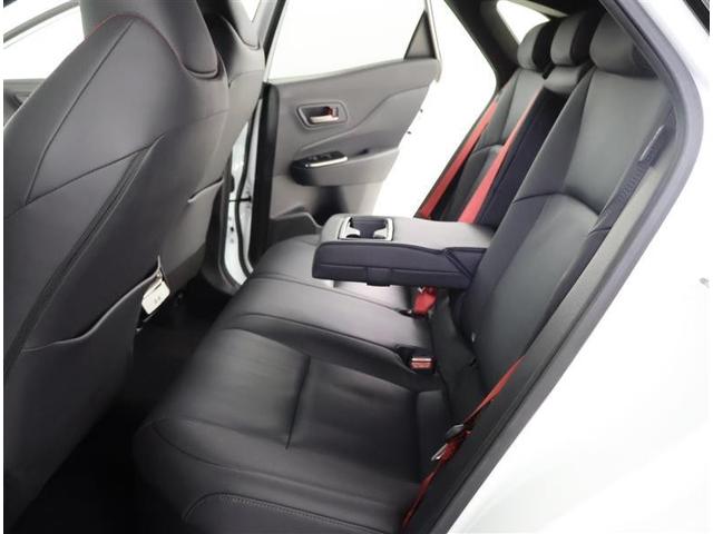 クラウンスポーツ ＲＳ　４ＷＤ　フルセグ　メモリーナビ　バックカメラ　衝突被害軽減システム　ＥＴＣ　ドラレコ　ＬＥＤヘッドランプ　ワンオーナー　フルエアロ（11枚目）