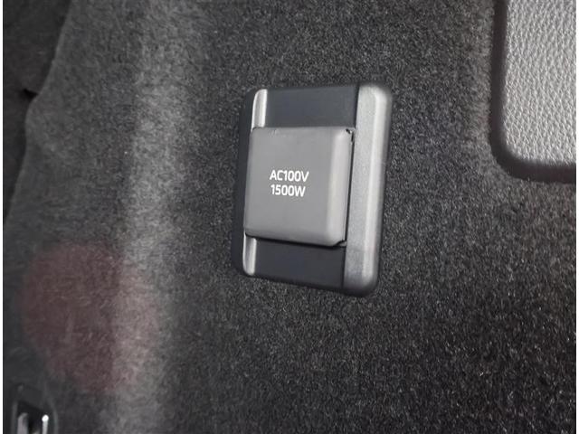 クラウンスポーツ ＲＳ　４ＷＤ　フルセグ　メモリーナビ　バックカメラ　衝突被害軽減システム　ＥＴＣ　ドラレコ　ＬＥＤヘッドランプ　ワンオーナー　フルエアロ（14枚目）