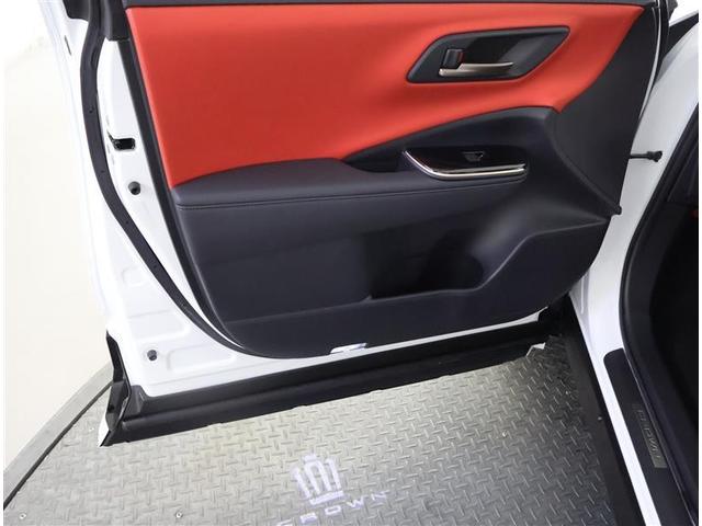 クラウンスポーツ ＲＳ　４ＷＤ　フルセグ　メモリーナビ　バックカメラ　衝突被害軽減システム　ＥＴＣ　ドラレコ　ＬＥＤヘッドランプ　ワンオーナー　フルエアロ（32枚目）