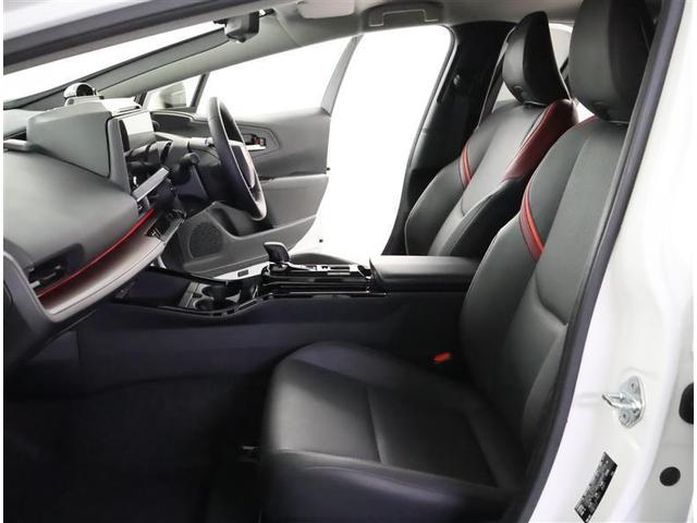プリウス Ｚ　４ＷＤ　フルセグ　メモリーナビ　バックカメラ　衝突被害軽減システム　ＥＴＣ　ドラレコ　ＬＥＤヘッドランプ　ワンオーナー　フルエアロ（11枚目）