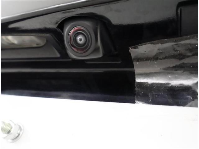 プリウスＰＨＶ Ａプレミアム　革シート　フルセグ　メモリーナビ　バックカメラ　衝突被害軽減システム　ＥＴＣ　ＬＥＤヘッドランプ　ワンオーナー（8枚目）