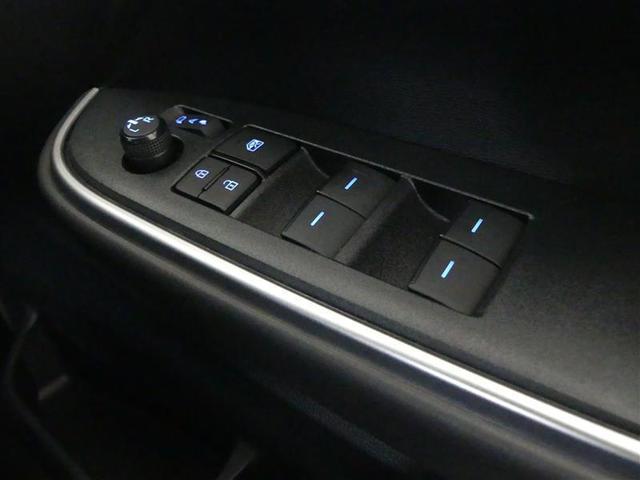 ノア Ｓ－Ｇ　フルセグ　メモリーナビ　ＤＶＤ再生　バックカメラ　衝突被害軽減システム　ＥＴＣ　ドラレコ　両側電動スライド　ＬＥＤヘッドランプ　ウオークスルー　乗車定員７人　３列シート　ワンオーナー（28枚目）