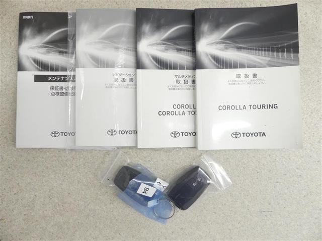 カローラツーリング ハイブリッド　ダブルバイビー　フルセグ　メモリーナビ　ＤＶＤ再生　バックカメラ　衝突被害軽減システム　ＥＴＣ　ドラレコ　ＬＥＤヘッドランプ　ワンオーナー（19枚目）