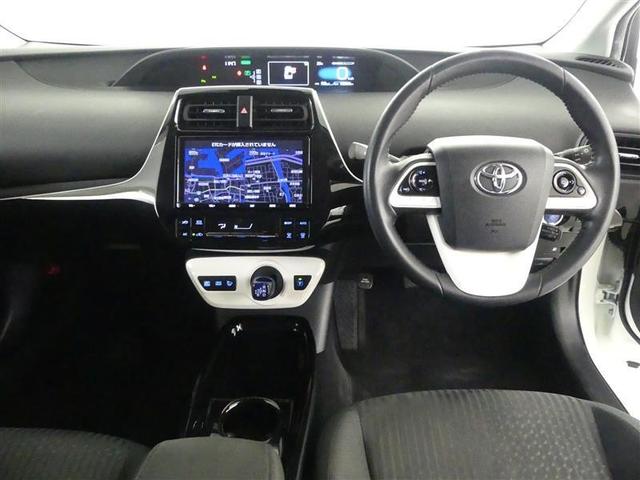 プリウス Sセーフティプラス フルセグ メモリーナビ DVD再生 バックカメラ 衝突被害軽減システム ETC LEDヘッドランプ ワンオーナー(4枚目)