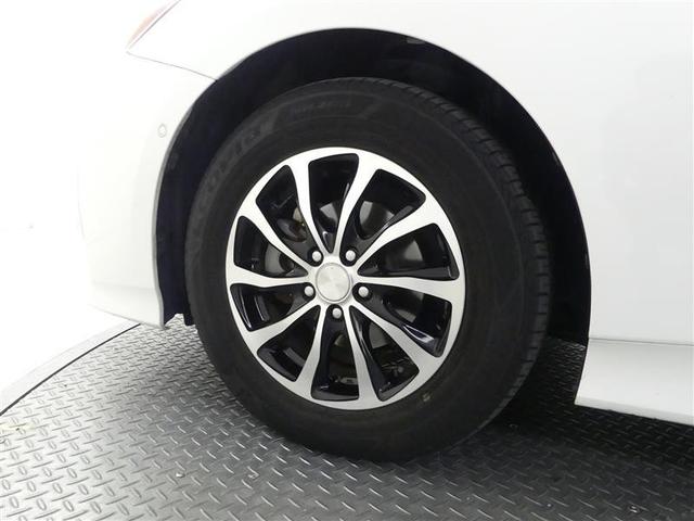 プリウス Sセーフティプラス フルセグ メモリーナビ DVD再生 バックカメラ 衝突被害軽減システム ETC LEDヘッドランプ ワンオーナー(17枚目)