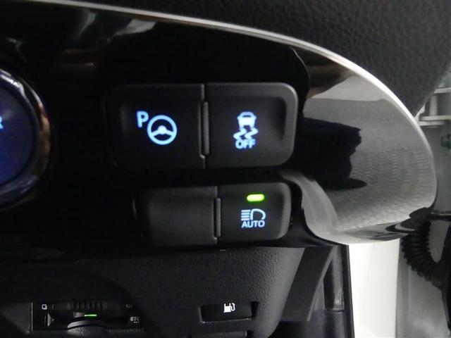 プリウス Sセーフティプラス フルセグ メモリーナビ DVD再生 バックカメラ 衝突被害軽減システム ETC LEDヘッドランプ ワンオーナー(23枚目)