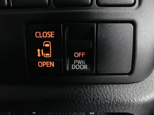 ノア Ｘ　フルセグ　メモリーナビ　ＤＶＤ再生　後席モニター　バックカメラ　衝突被害軽減システム　ＥＴＣ　電動スライドドア　ＬＥＤヘッドランプ　ウオークスルー　乗車定員７人　３列シート　ワンオーナー（11枚目）