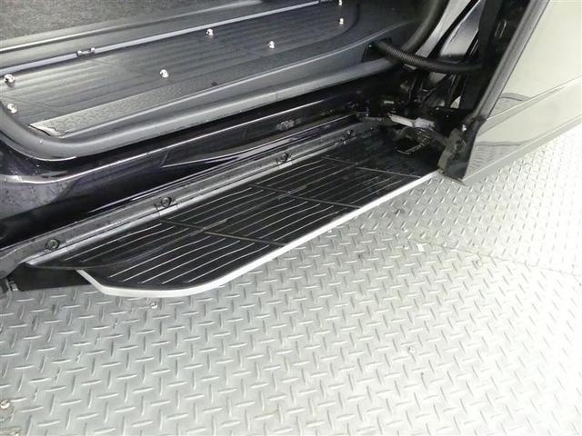 ヴォクシー ハイブリッドS-G フルセグ メモリーナビ DVD再生 後席モニター バックカメラ 衝突被害軽減システム ETC ドラレコ 両側電動スライド LEDヘッドランプ 乗車定員8人 3列シート ワンオーナー(30枚目)