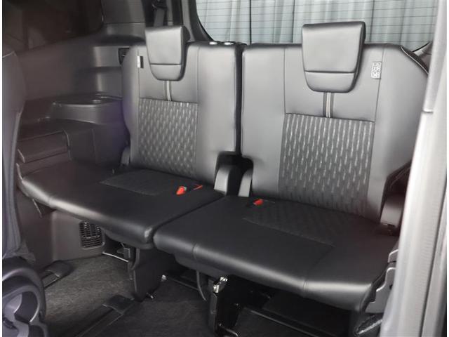 ノア ハイブリッドＳ－Ｚ　フルセグ　メモリーナビ　ＤＶＤ再生　後席モニター　バックカメラ　衝突被害軽減システム　ＥＴＣ　ドラレコ　両側電動スライド　ＬＥＤヘッドランプ　乗車定員７人　３列シート　ワンオーナー（13枚目）