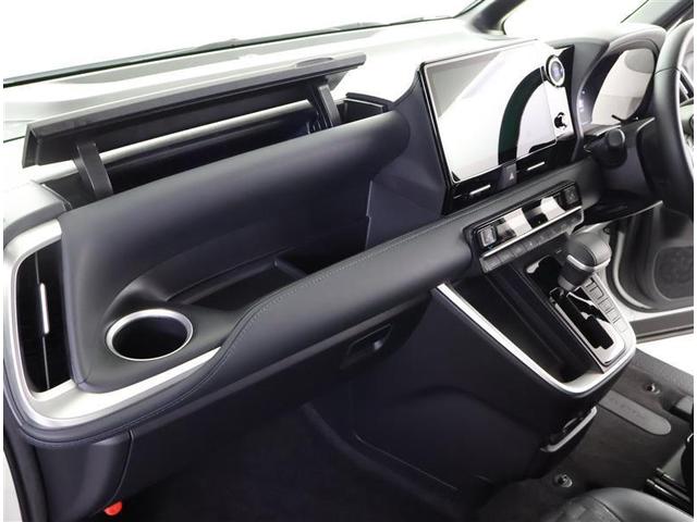 ヴォクシー Ｓ－Ｚ　フルセグ　メモリーナビ　ＤＶＤ再生　バックカメラ　衝突被害軽減システム　ＥＴＣ　両側電動スライド　ＬＥＤヘッドランプ　乗車定員７人　３列シート　ワンオーナー（27枚目）