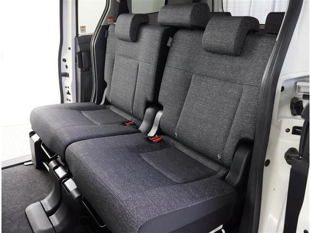 シエンタ ハイブリッドＺ　フルセグ　メモリーナビ　バックカメラ　衝突被害軽減システム　ＥＴＣ　ドラレコ　両側電動スライド　ＬＥＤヘッドランプ　乗車定員７人　３列シート　ワンオーナー（12枚目）