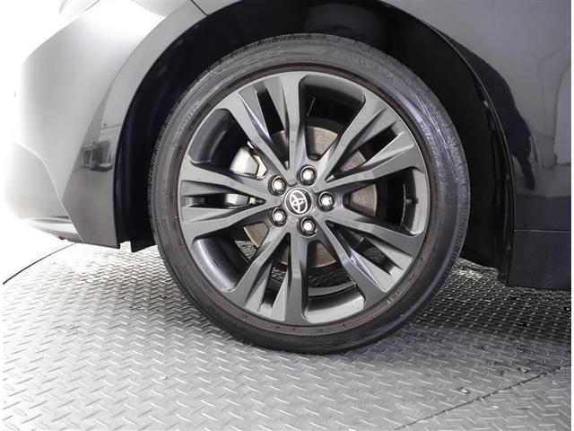 �X�|�[�e�B�Ȉ�ۂ�^���鏃���z�C�[���ł��B�ǂ��܂ł������Ă��������Ȃ�悤�ȃf�U�C���ł��ˁ�