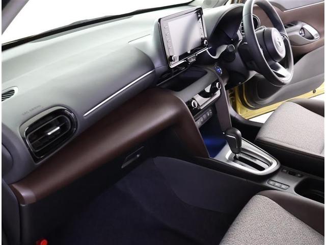 ���ꊴ�̂���������ꂽ�f�U�C���̃C���p�l�B����p�l�����h���C�o�[�𒆐S�Ƃ����z�u�ł��B