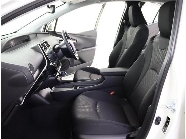 プリウス Ｓ　フルセグ　メモリーナビ　ＤＶＤ再生　バックカメラ　衝突被害軽減システム　ＥＴＣ　ＬＥＤヘッドランプ（11枚目）