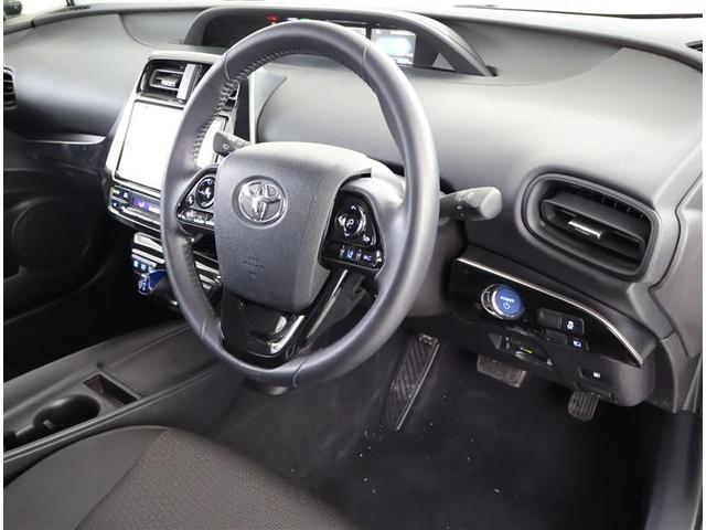 プリウス Ｓ　フルセグ　メモリーナビ　ＤＶＤ再生　バックカメラ　衝突被害軽減システム　ＥＴＣ　ＬＥＤヘッドランプ（14枚目）