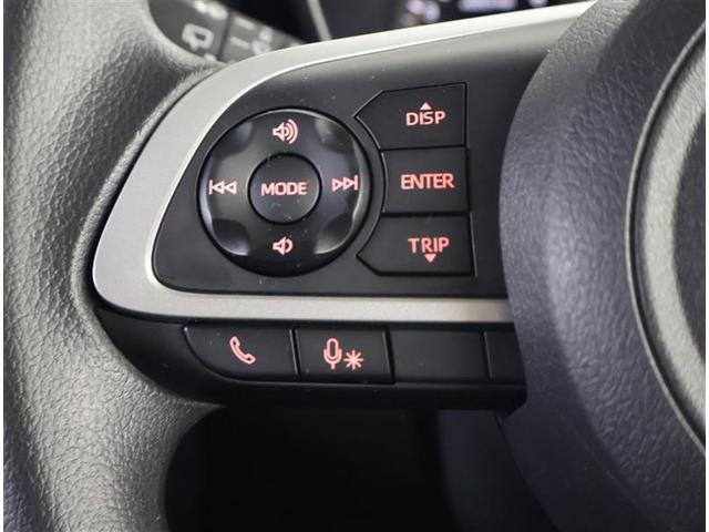 �h���C�o�[�Ɋ��Y�����K�ȑ���t�B�[���������炷�X�e�A�����O�ł��B