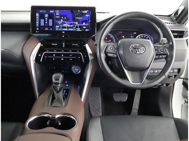 �X�^�C���b�V���ȃf�U�C���̃C���p�l�B�e����X�C�b�`�͎g���₷���ʒu�ɔz�u����Ă܂��B