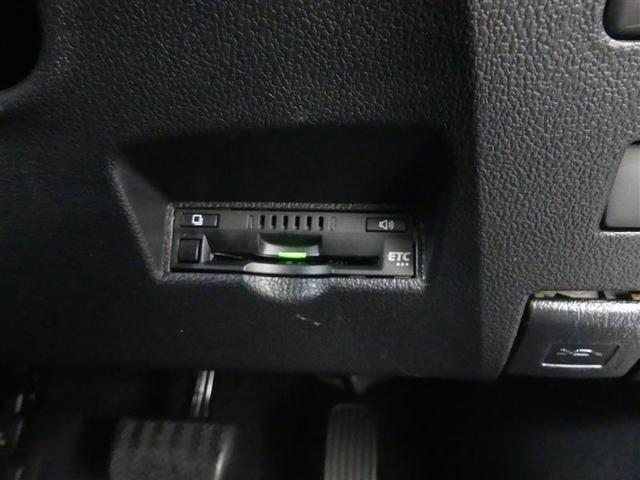 プリウス Ｓツーリングセレクション　フルセグ　メモリーナビ　ＤＶＤ再生　バックカメラ　衝突被害軽減システム　ＥＴＣ　ＬＥＤヘッドランプ　ワンオーナー（28枚目）