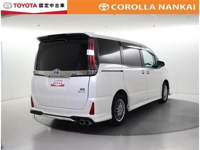 ノア ハイブリッドＳｉ　ダブルバイビーＩＩＩ　フルセグ　メモリーナビ　ＤＶＤ再生　後席モニター　バックカメラ　衝突被害軽減システム　ＥＴＣ　ドラレコ　両側電動スライド　ＬＥＤヘッドランプ　乗車定員７人　３列シート　ワンオーナー　フルエアロ（3枚目）