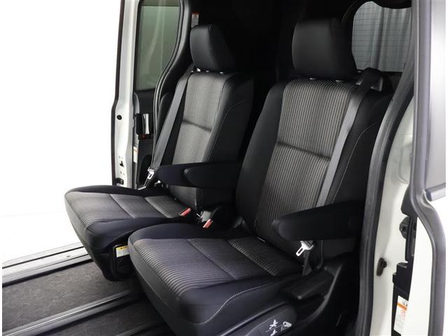 ヴォクシー ハイブリッドZS 煌II フルセグ メモリーナビ DVD再生 後席モニター バックカメラ 衝突被害軽減システム ETC ドラレコ 両側電動スライド LEDヘッドランプ 乗車定員7人 3列シート ワンオーナー フルエアロ(14枚目)