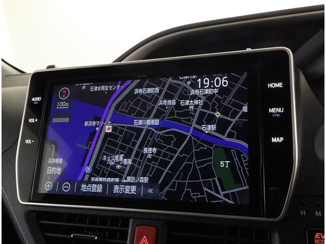 ヴォクシー ハイブリッドZS 煌III フルセグ メモリーナビ DVD再生 後席モニター バックカメラ 衝突被害軽減システム ETC 両側電動スライド LEDヘッドランプ 乗車定員7人 3列シート ワンオーナー フルエアロ(6枚目)