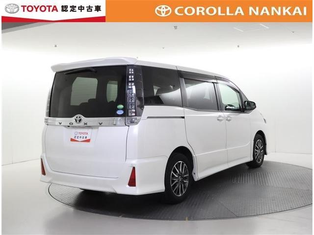 ヴォクシー ZS 煌II フルセグ メモリーナビ DVD再生 後席モニター バックカメラ 衝突被害軽減システム ETC 両側電動スライド LEDヘッドランプ ウオークスルー 乗車定員7人 3列シート ワンオーナー フルエアロ(3枚目)