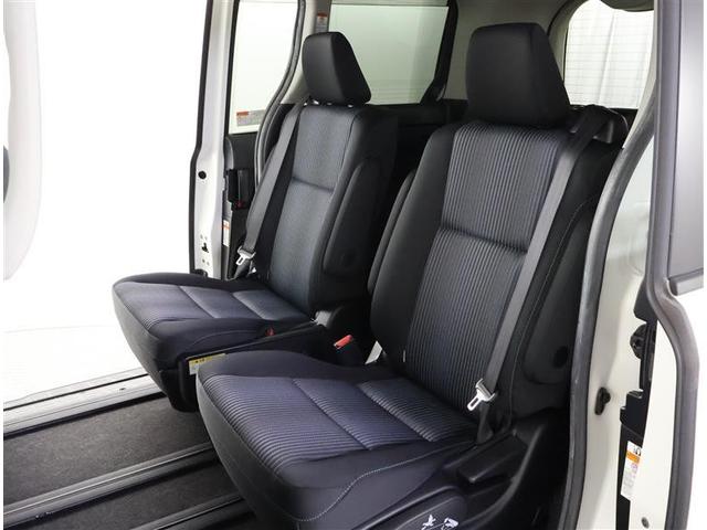 ヴォクシー ZS 煌II フルセグ メモリーナビ DVD再生 後席モニター バックカメラ 衝突被害軽減システム ETC 両側電動スライド LEDヘッドランプ ウオークスルー 乗車定員7人 3列シート ワンオーナー フルエアロ(13枚目)