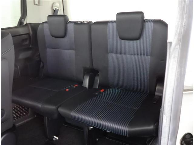 ヴォクシー ZS 煌II フルセグ メモリーナビ DVD再生 後席モニター バックカメラ 衝突被害軽減システム ETC 両側電動スライド LEDヘッドランプ ウオークスルー 乗車定員7人 3列シート ワンオーナー フルエアロ(14枚目)