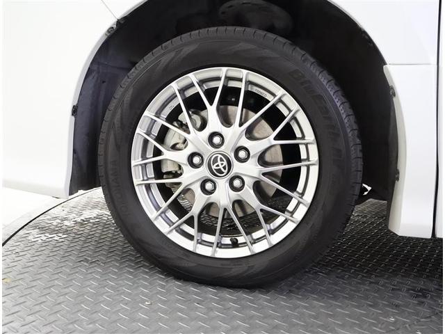 ヴォクシー ハイブリッドＺＳ　煌ＩＩＩ　フルセグ　メモリーナビ　ＤＶＤ再生　衝突被害軽減システム　ＥＴＣ　両側電動スライド　ＬＥＤヘッドランプ　乗車定員７人　３列シート　ワンオーナー　フルエアロ（18枚目）