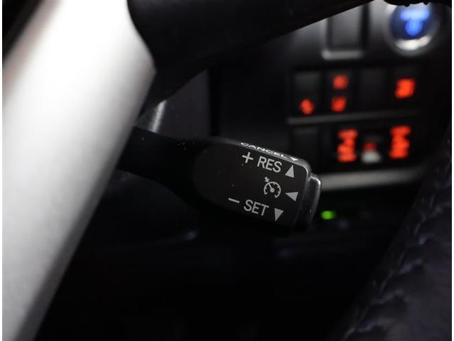 ヴォクシー ハイブリッドＺＳ　煌ＩＩＩ　フルセグ　メモリーナビ　ＤＶＤ再生　衝突被害軽減システム　ＥＴＣ　両側電動スライド　ＬＥＤヘッドランプ　乗車定員７人　３列シート　ワンオーナー　フルエアロ（23枚目）