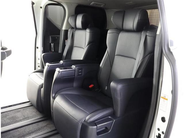 アルファード ３．５ＳＣ　フルセグ　メモリーナビ　バックカメラ　衝突被害軽減システム　ＥＴＣ　両側電動スライド　ＬＥＤヘッドランプ　乗車定員７人　３列シート　ワンオーナー（14枚目）